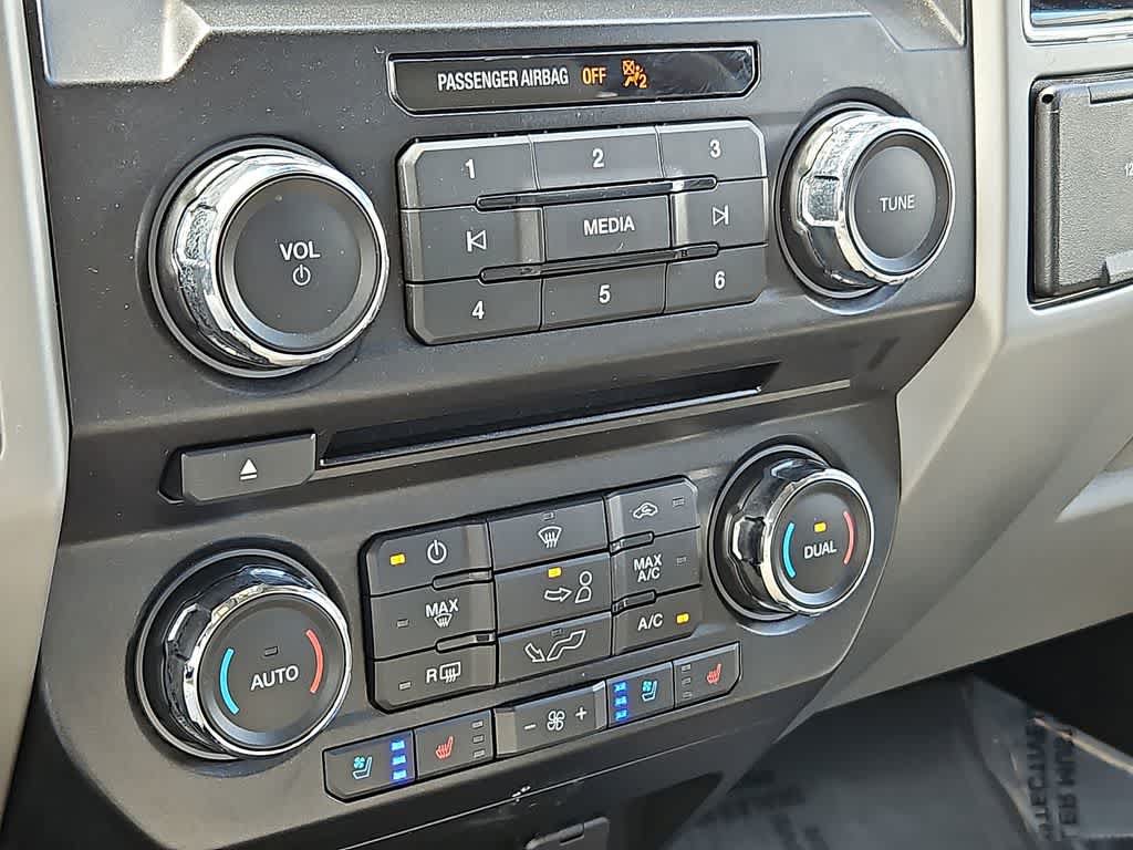 Used 2018 Ford F150 Lariat RWD image 14