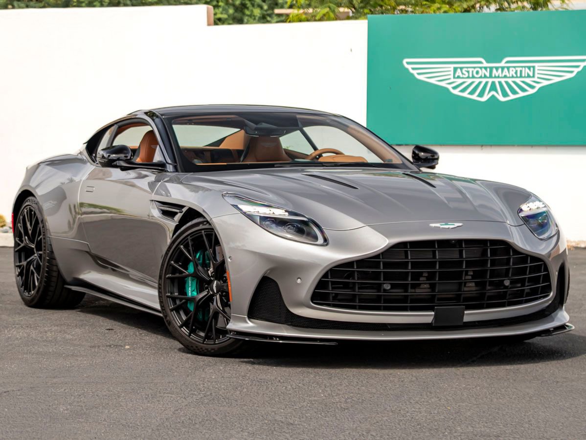 Used 2024 Aston Martin DB12 Coupe image 1