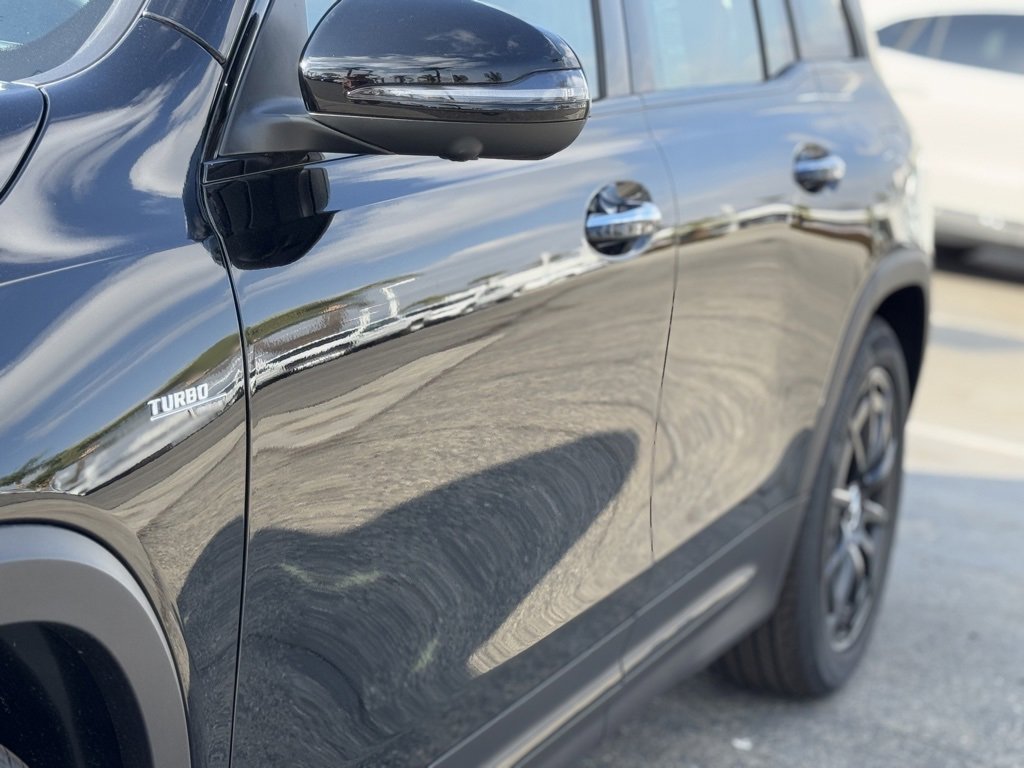 New 2025 Mercedes-Benz GLB 35 AMG 4MATIC image 9