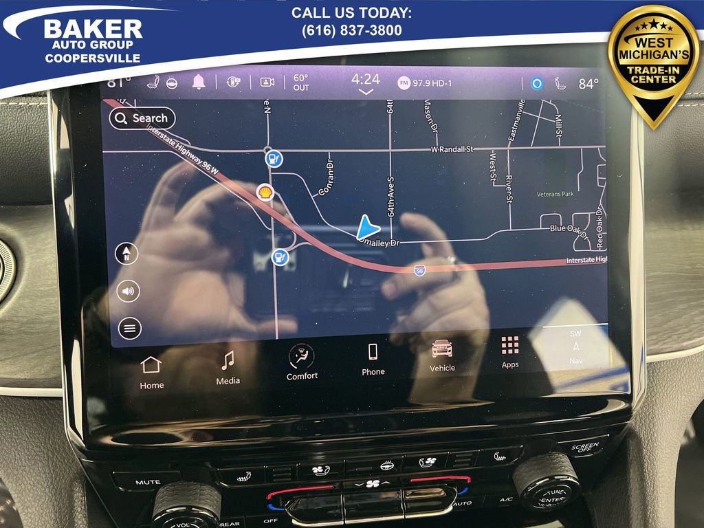 Used 2024 Jeep Grand Cherokee L Limited w/ Luxury Tech Group II image 15