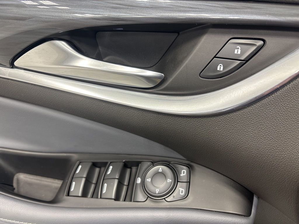 Used 2024 Buick Enclave Essence w/ Sport Touring Edition image 31