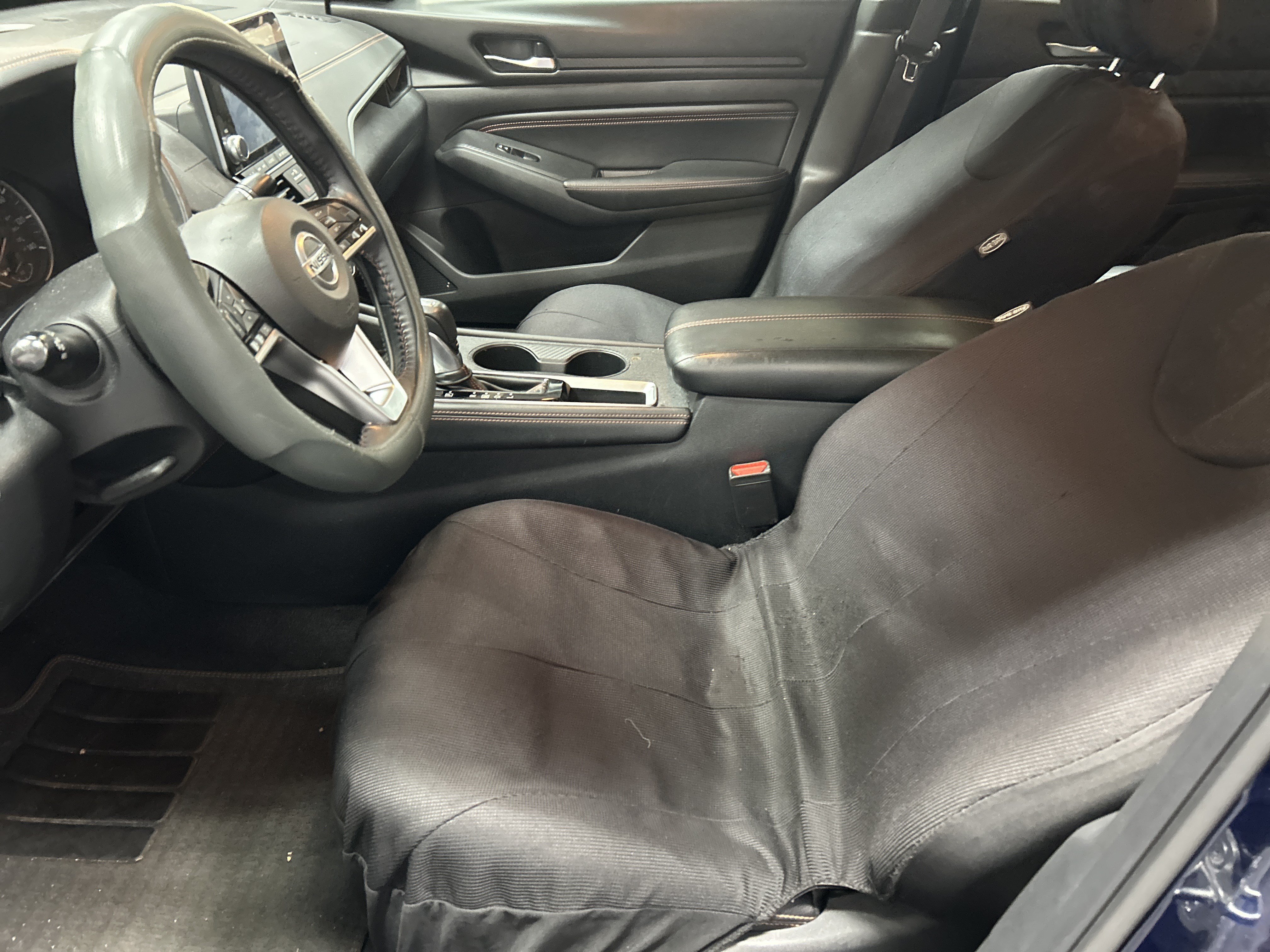 Used 2021 Nissan Altima 2.5 SR w/ SR Premium Package FWD image 6