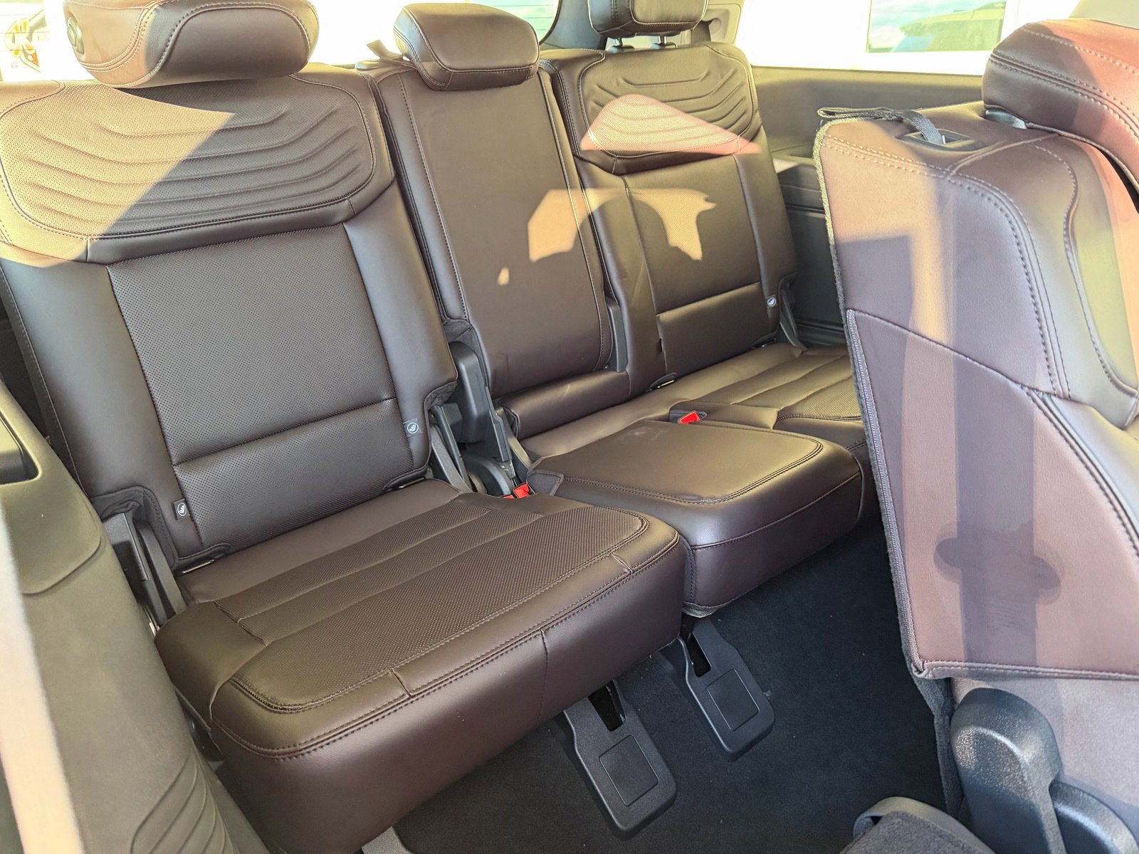 Used 2025 Ford Expedition Platinum w/ Platinum Ultimate Package image 24