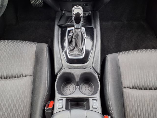 Used 2019 Nissan Rogue SV FWD image 27