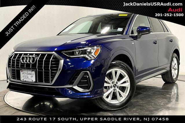 Certified 2023 Audi Q3 2.0T Premium w/ Convenience Package image 1