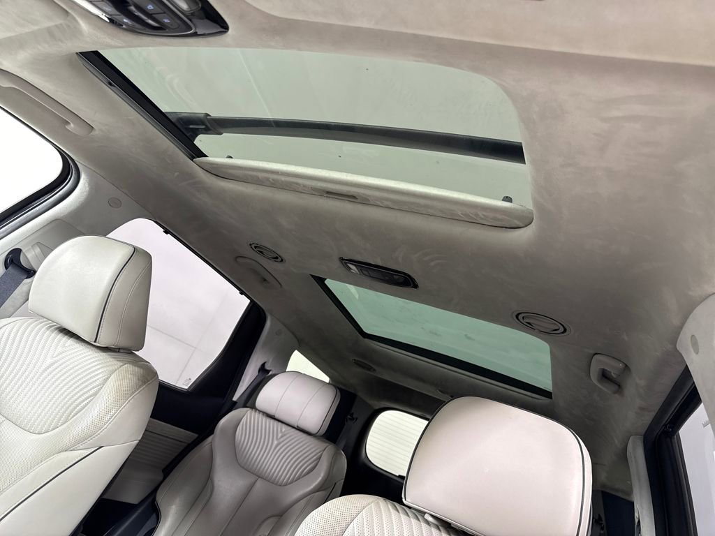 Used 2023 Hyundai Palisade Calligraphy image 21