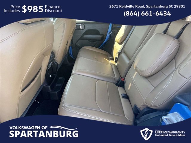 Used 2022 Jeep Wrangler Unlimited Sahara w/ Cold Weather Group image 10