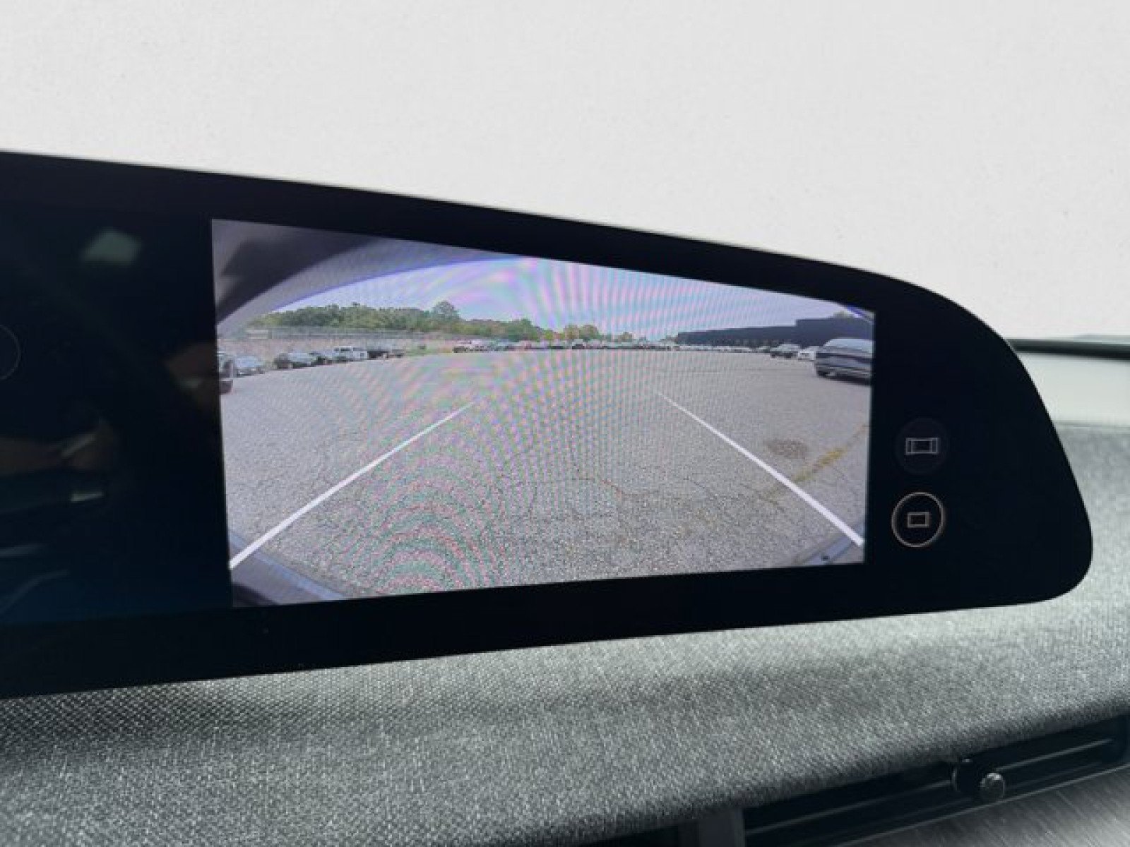 Used 2024 Lucid Air Pure RWD image 16