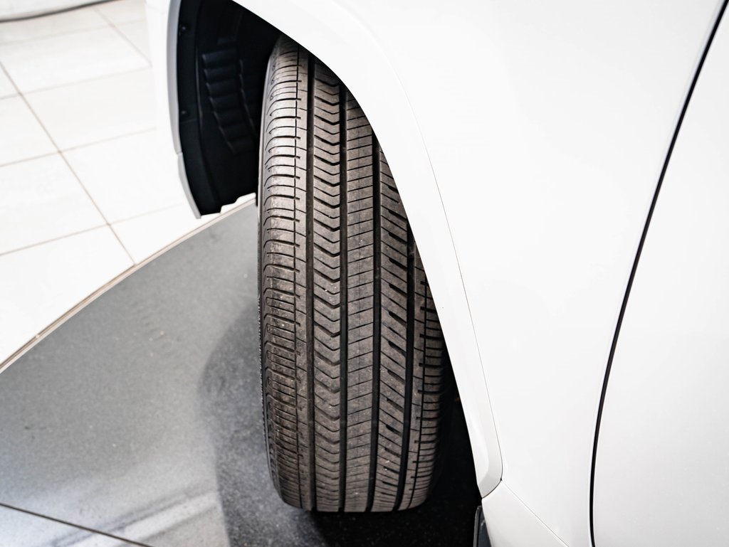 Used 2024 Lexus LX 600 4WD w/ Interior Upgrade Package image 52