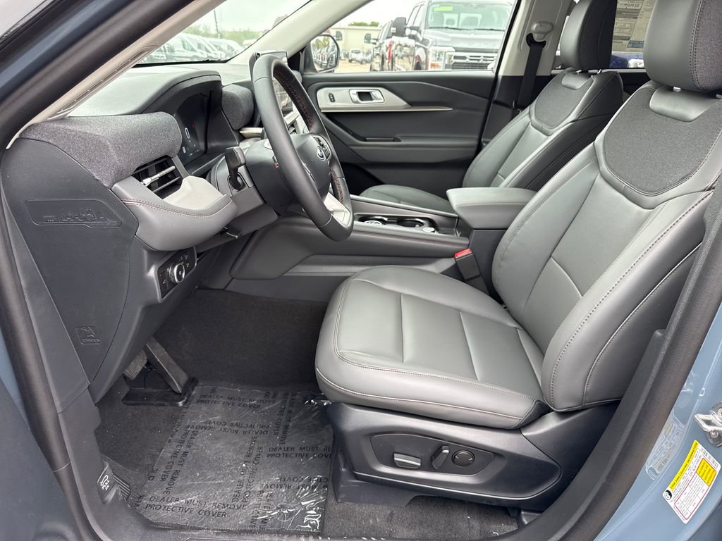 New 2026 Ford Explorer Active w/ Active Comfort Package image 20