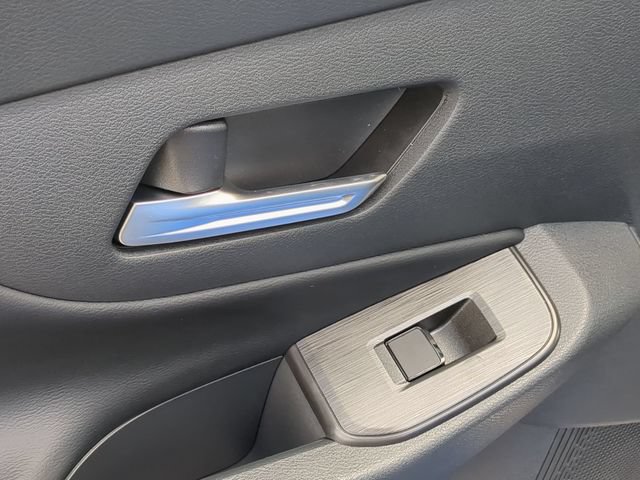 New 2026 Nissan Sentra SR w/ SR Premium Package FWD image 25