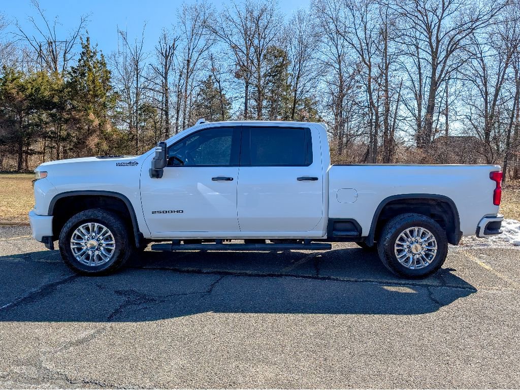 Used 2022 Chevrolet Silverado 2500 High Country AWD/4WD image 9