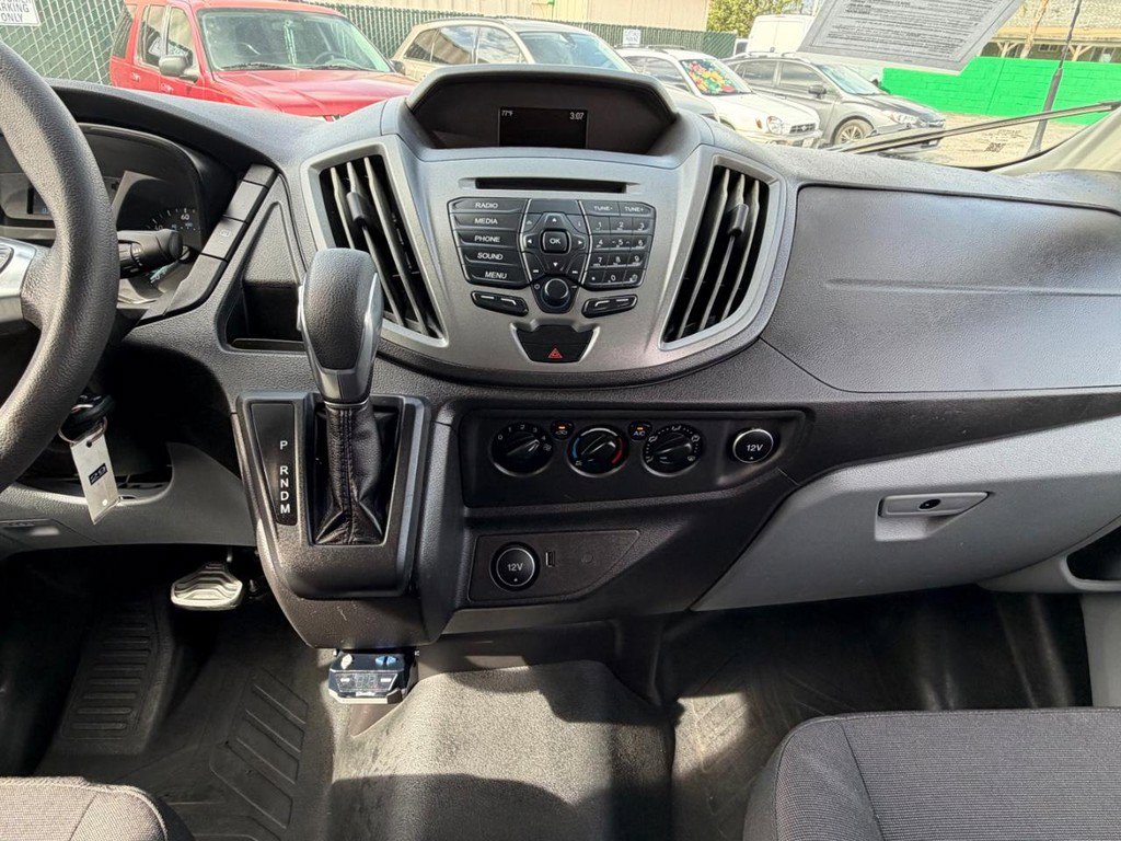 Used 2018 Ford Transit 350 XL RWD image 25
