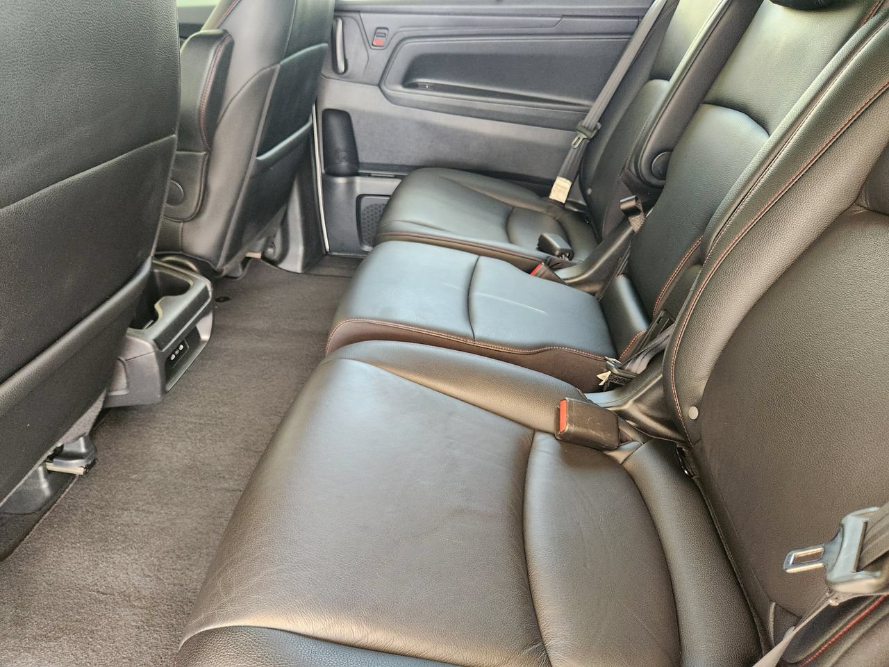 Used 2025 Honda Odyssey Sport-L image 29
