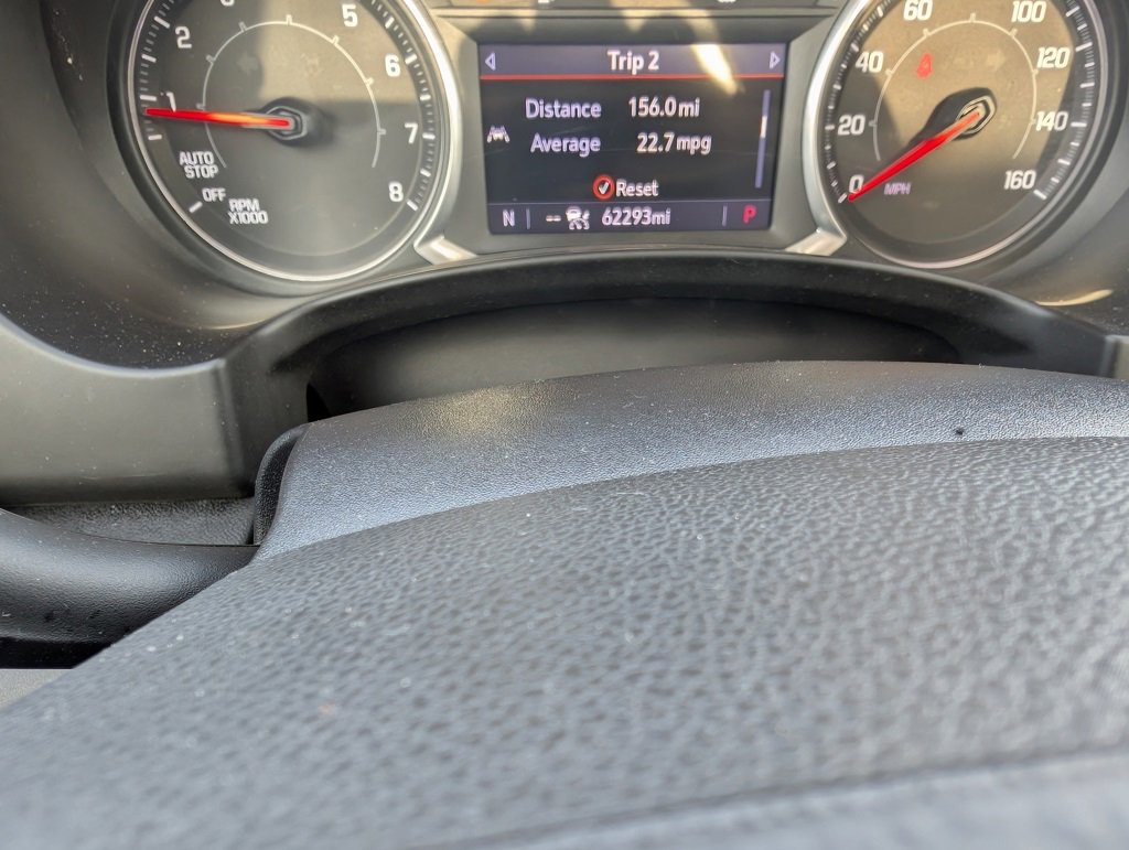 Used 2022 GMC Terrain SLT image 24