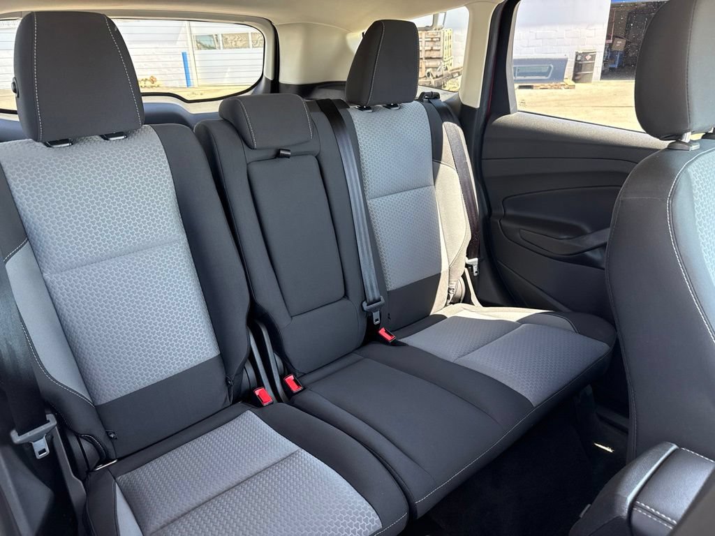 Used 2019 Ford Escape SE FWD image 34