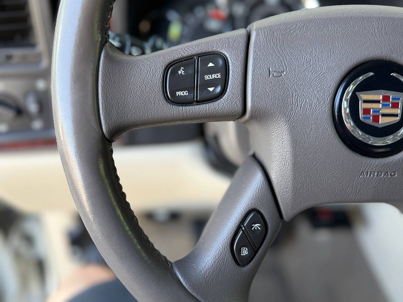 Used 2005 Cadillac Escalade EXT AWD/4WD image 15