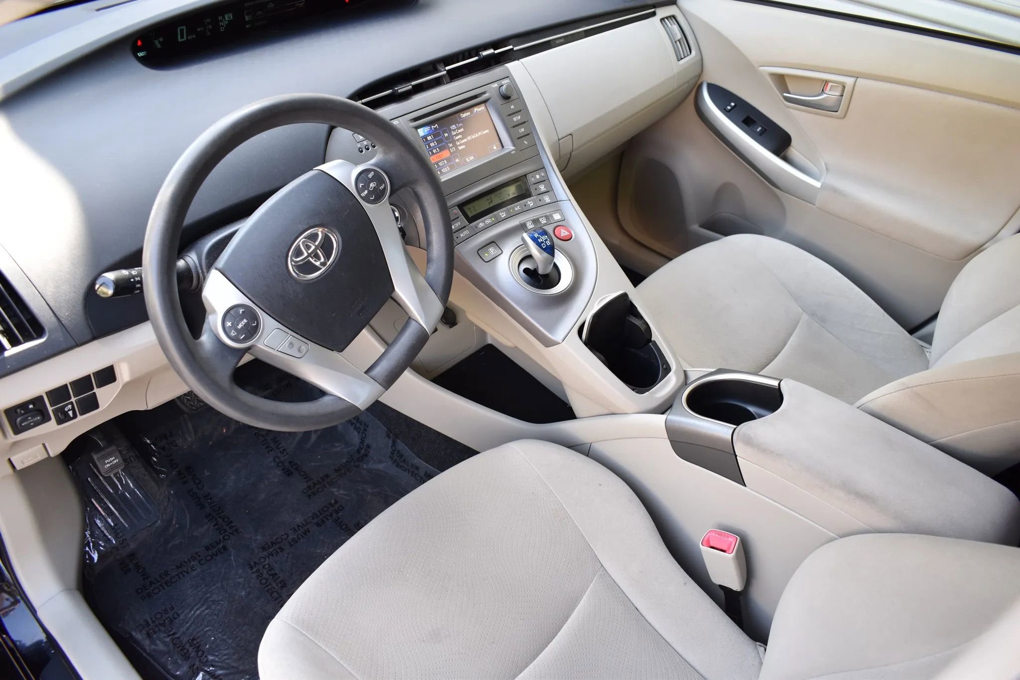 Used 2013 Toyota Prius Two FWD image 6