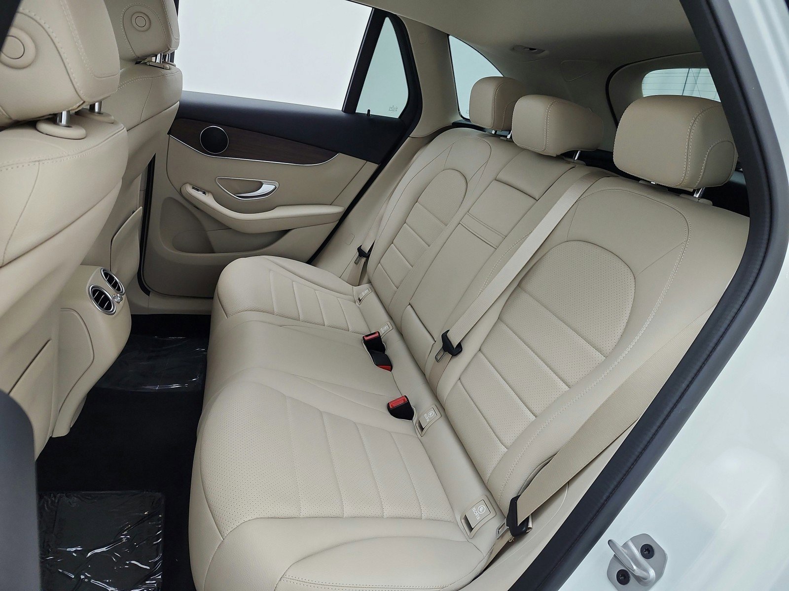 Used 2022 Mercedes-Benz GLC 300 4MATIC image 15