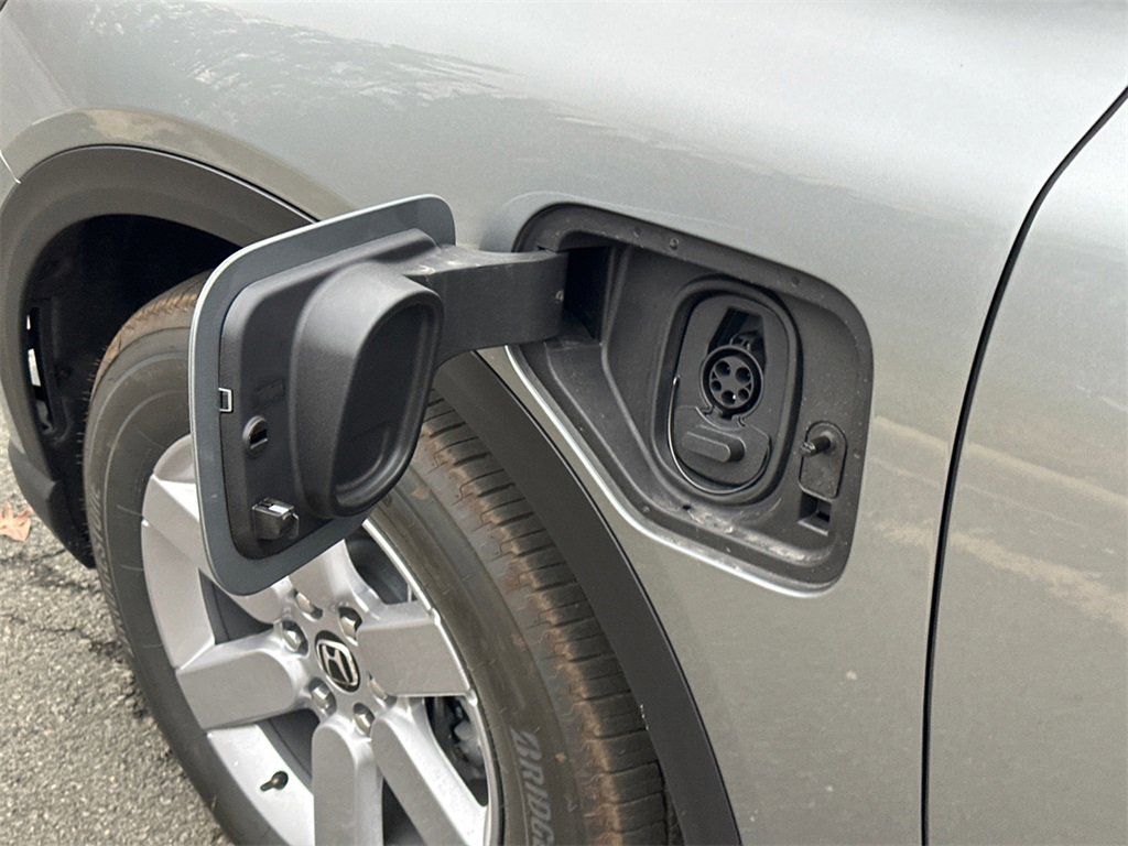 New 2025 Honda Prologue EX image 13