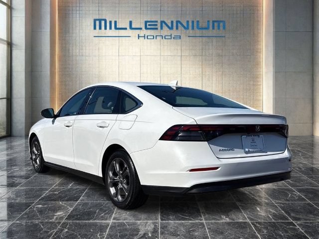 Used 2024 Honda Accord EX image 3