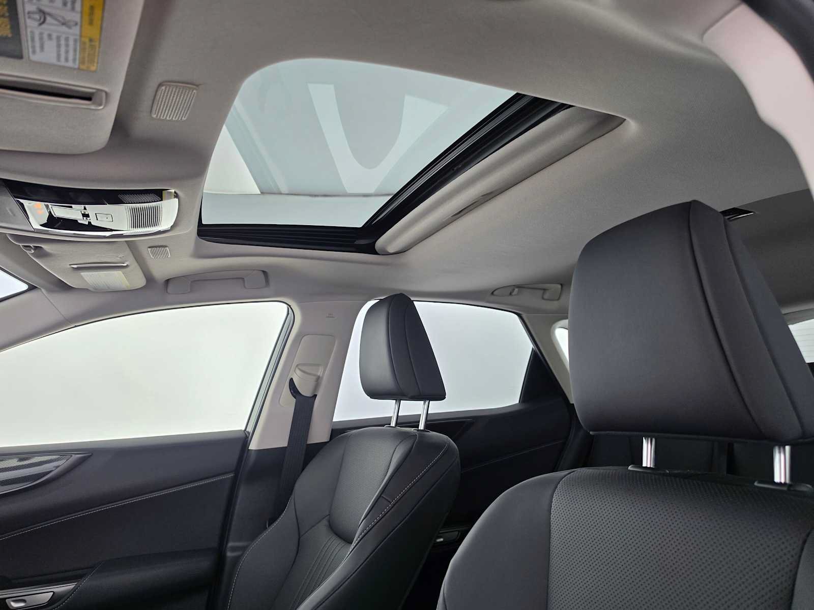 Certified 2025 Lexus NX 250 FWD image 27