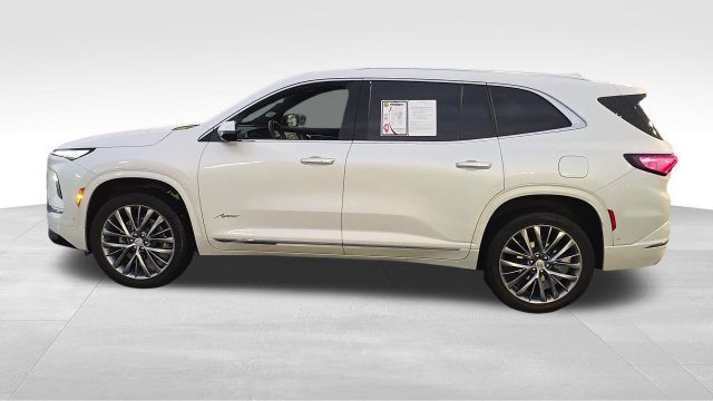 Certified 2025 Buick Enclave Avenir w/ Super Cruise Package FWD image 5