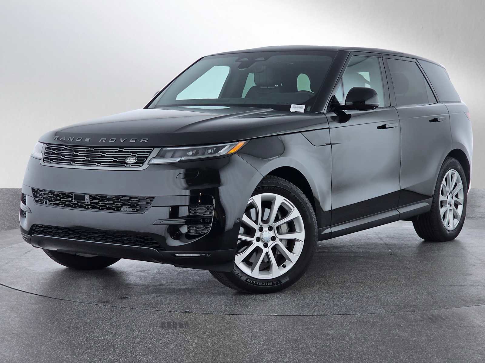 Used 2024 Land Rover Range Rover Sport SE AWD/4WD image 1