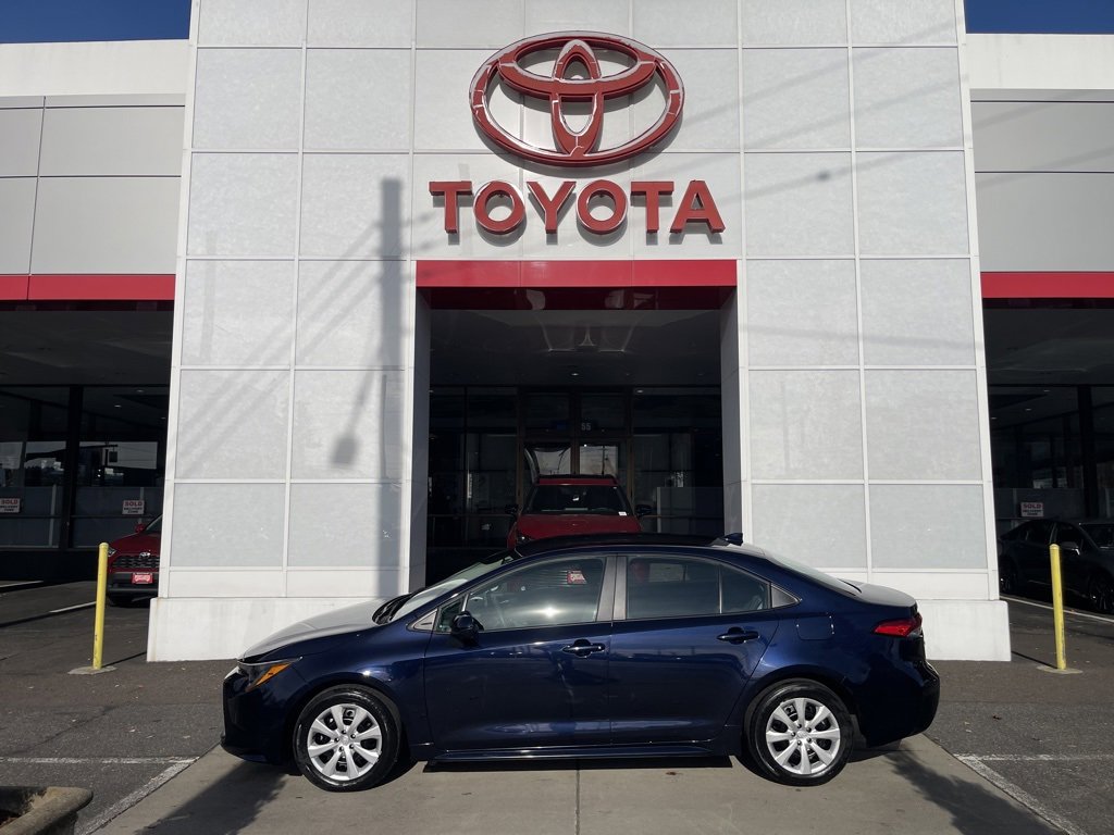 Used 2024 Toyota Corolla LE