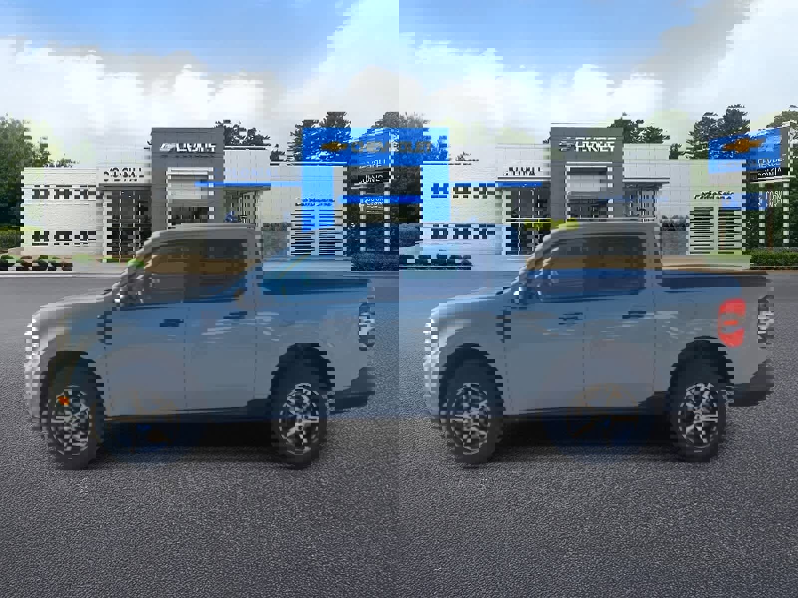 Used 2023 Ford Maverick XL image 6