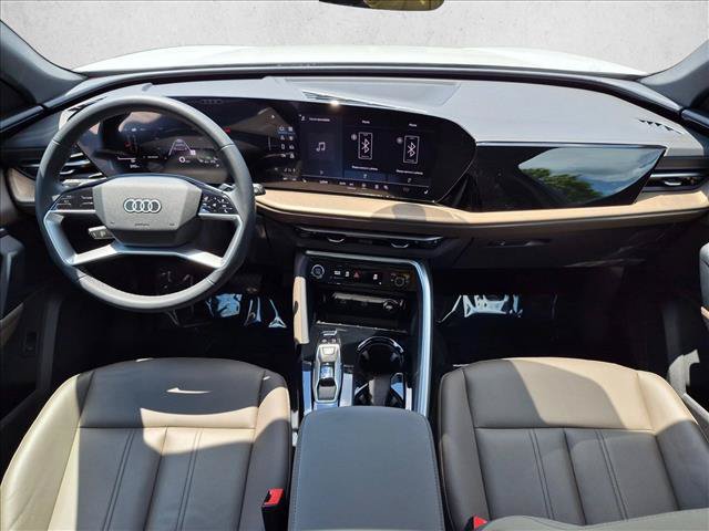 Certified 2025 Audi Q5 Premium w/ Convenience Package AWD/4WD image 19