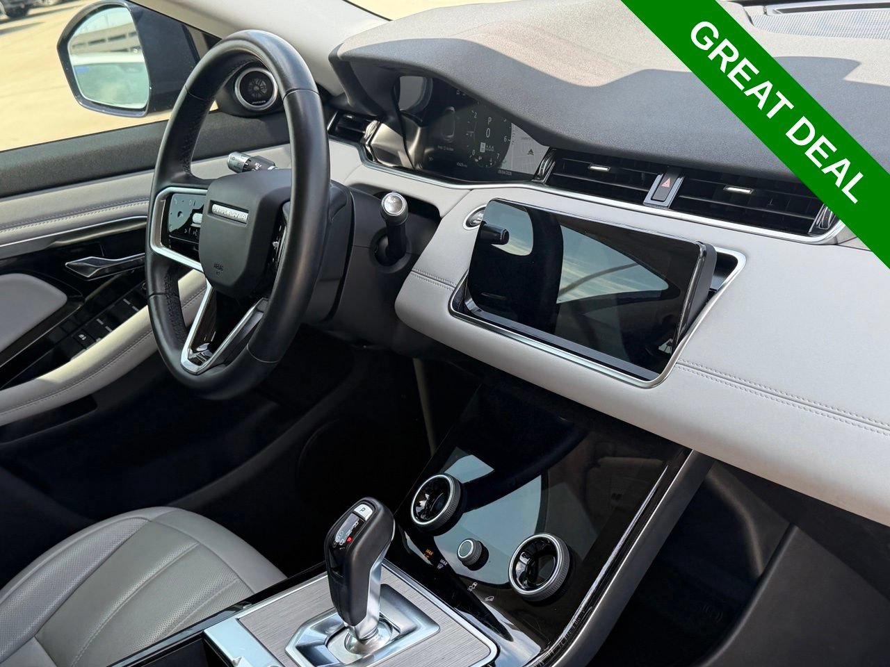 Used 2021 Land Rover Range Rover Evoque SE AWD/4WD image 40