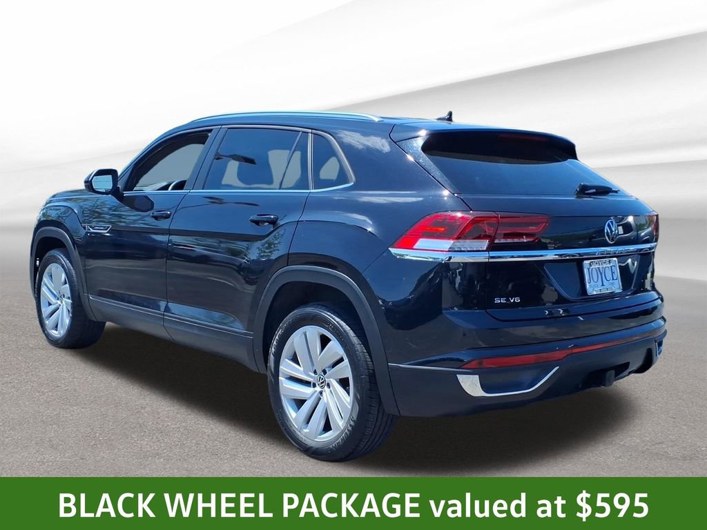 Used 2023 Volkswagen Atlas Cross Sport SE w/ Black Wheel Package AWD/4WD image 3