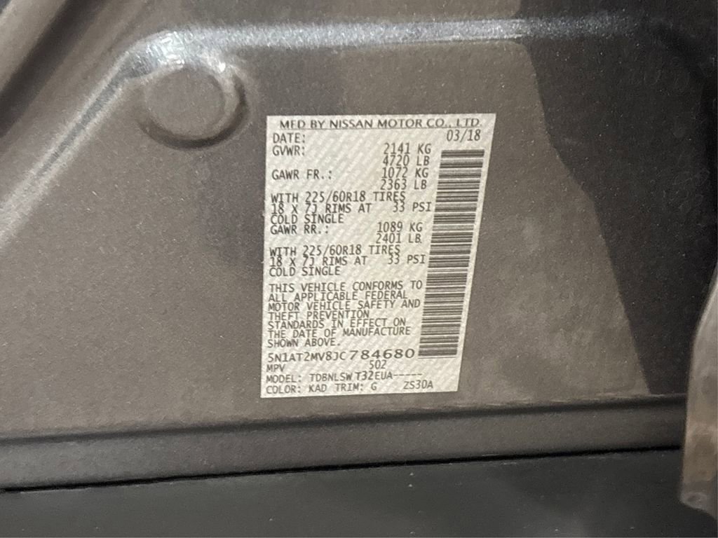 Used 2018 Nissan Rogue SL w/ Premium Package image 16