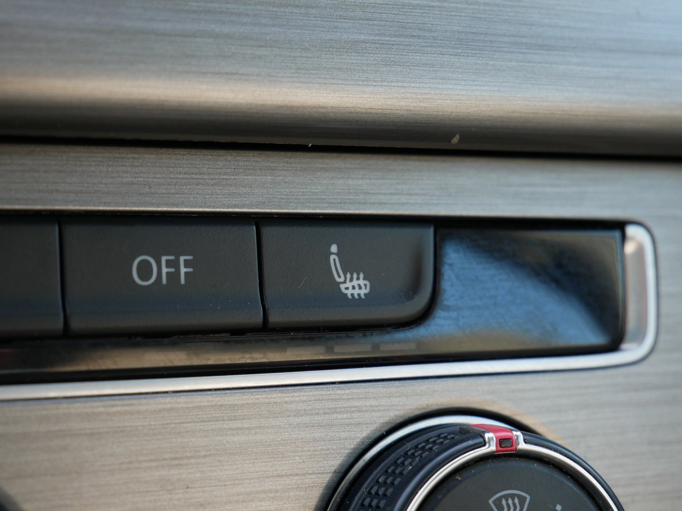 Used 2015 Volkswagen Golf SE image 31