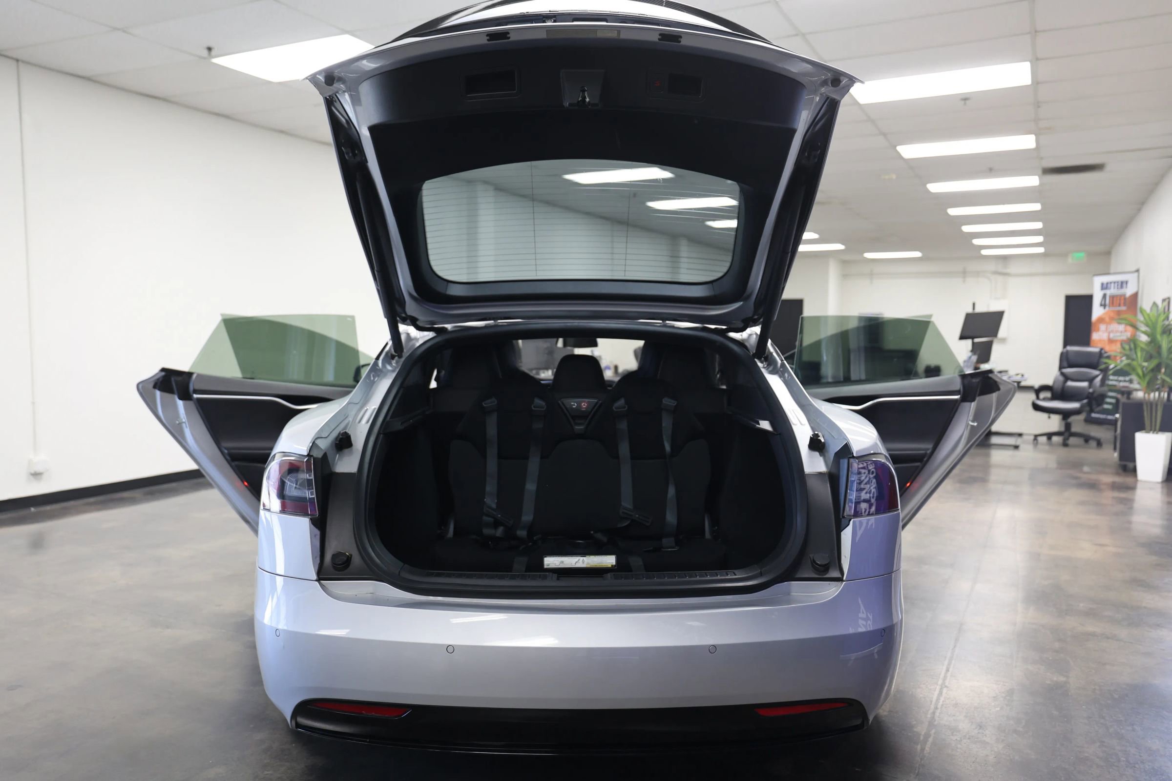 Used 2016 Tesla Model S P100D AWD/4WD image 39