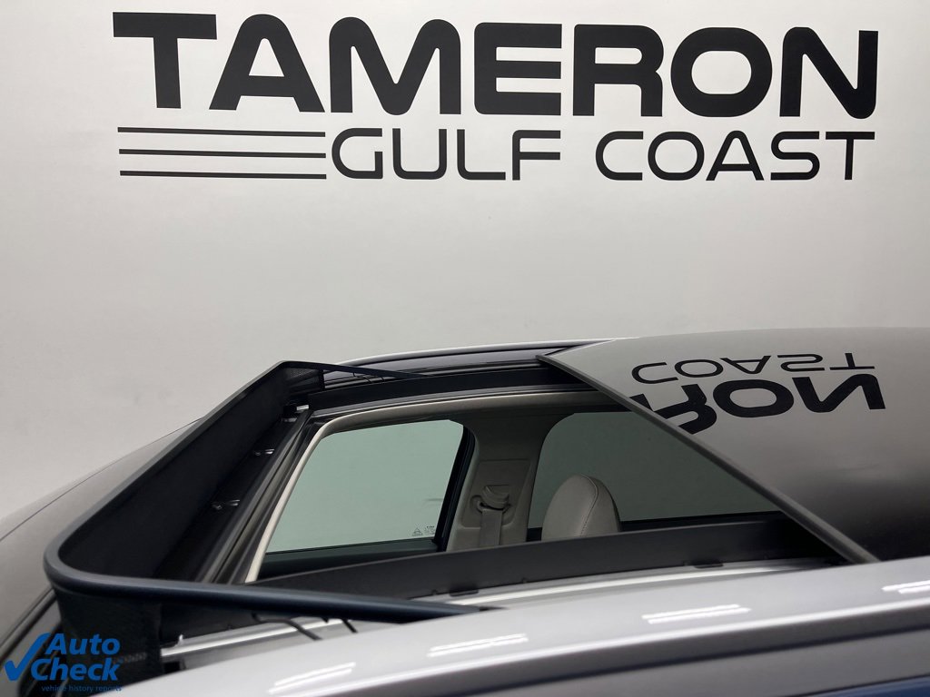 Used 2025 Kia Sorento SX image 16