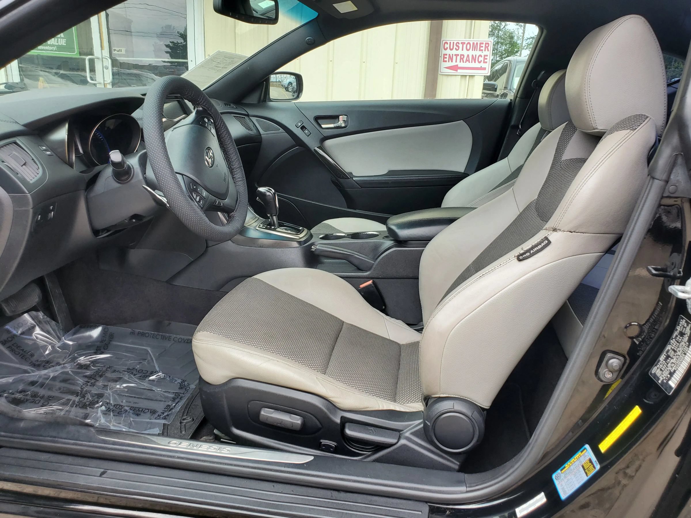Used 2014 Hyundai Genesis 2.0T RWD image 21