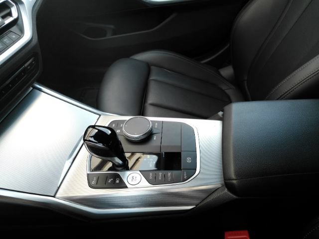Used 2022 BMW 330e w/ Driving Assistance Package RWD image 43