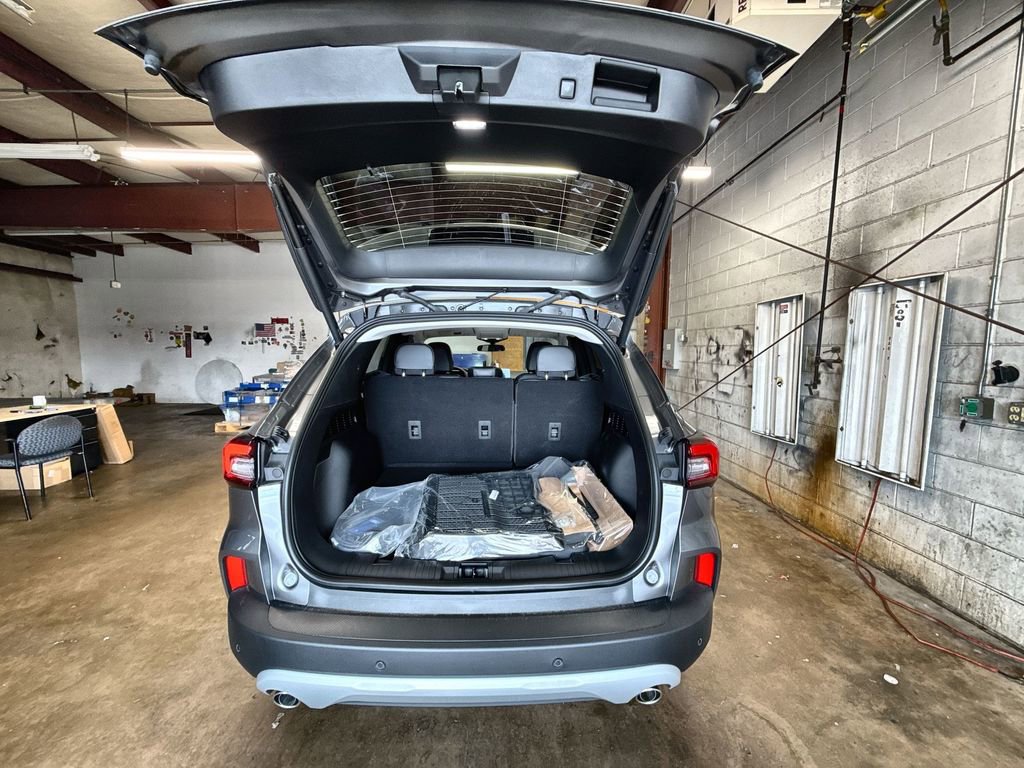 New 2026 Ford Escape SE FWD image 20