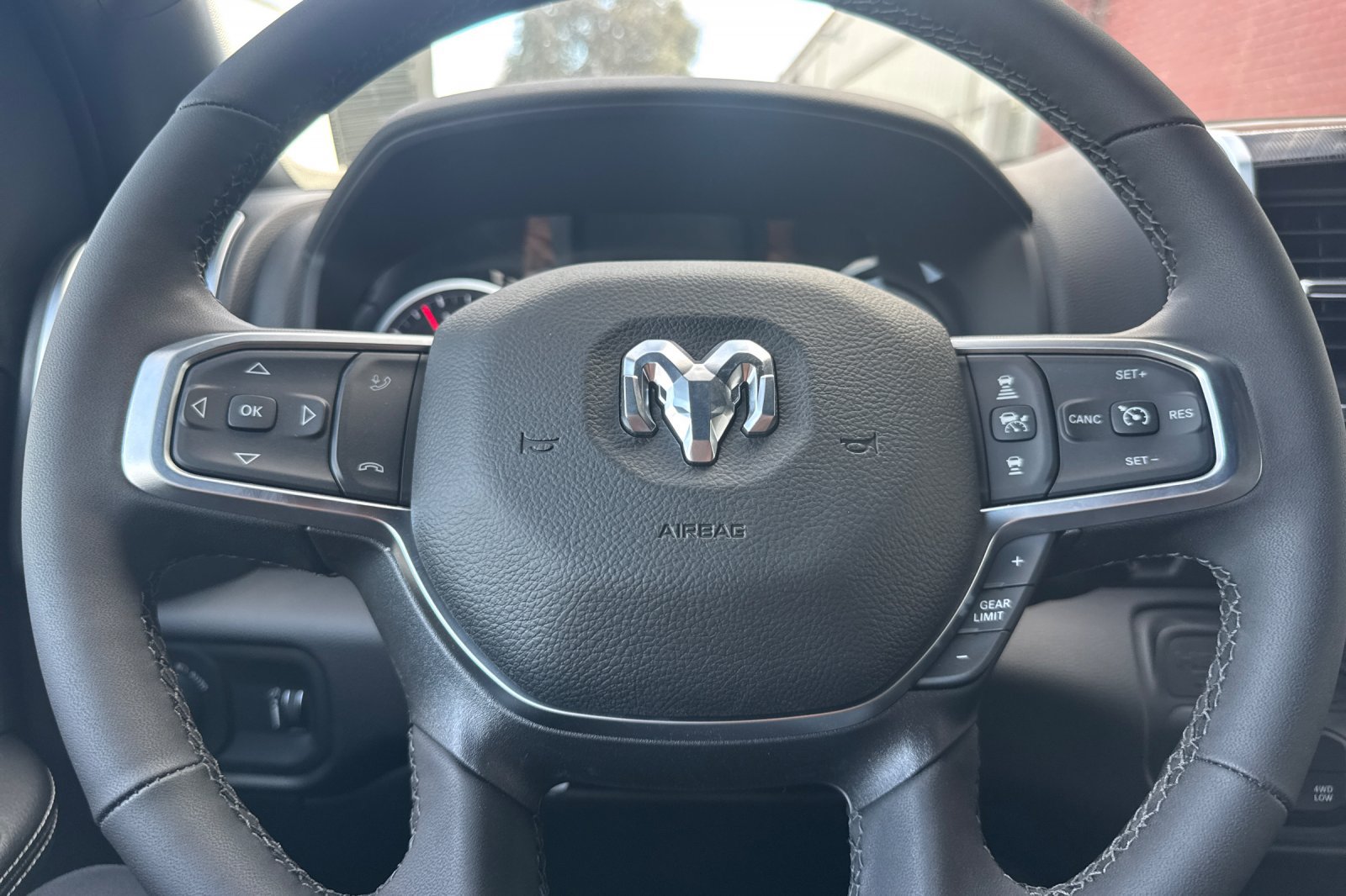 New 2027 RAM 3500 Big Horn AWD/4WD image 22