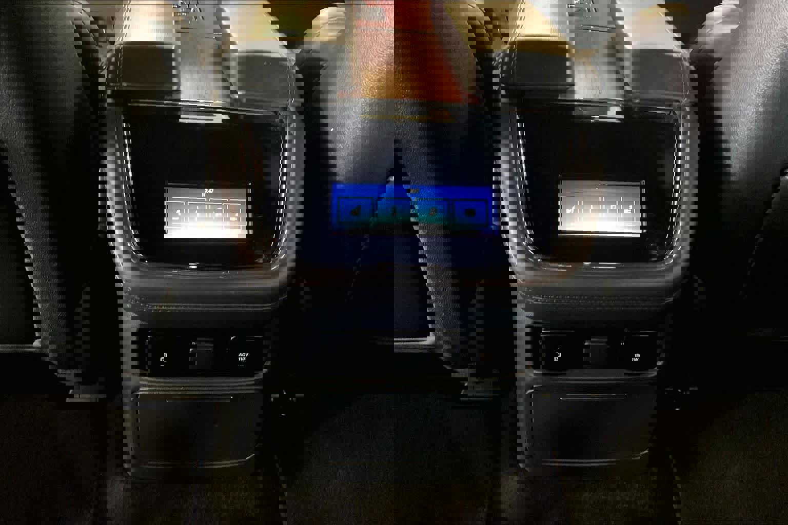 Used 2024 Lincoln Navigator Reserve image 65