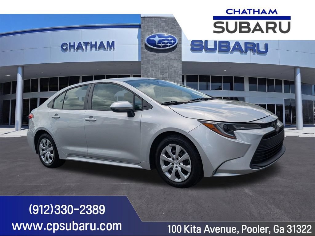 Used 2024 Toyota Corolla LE FWD image 1