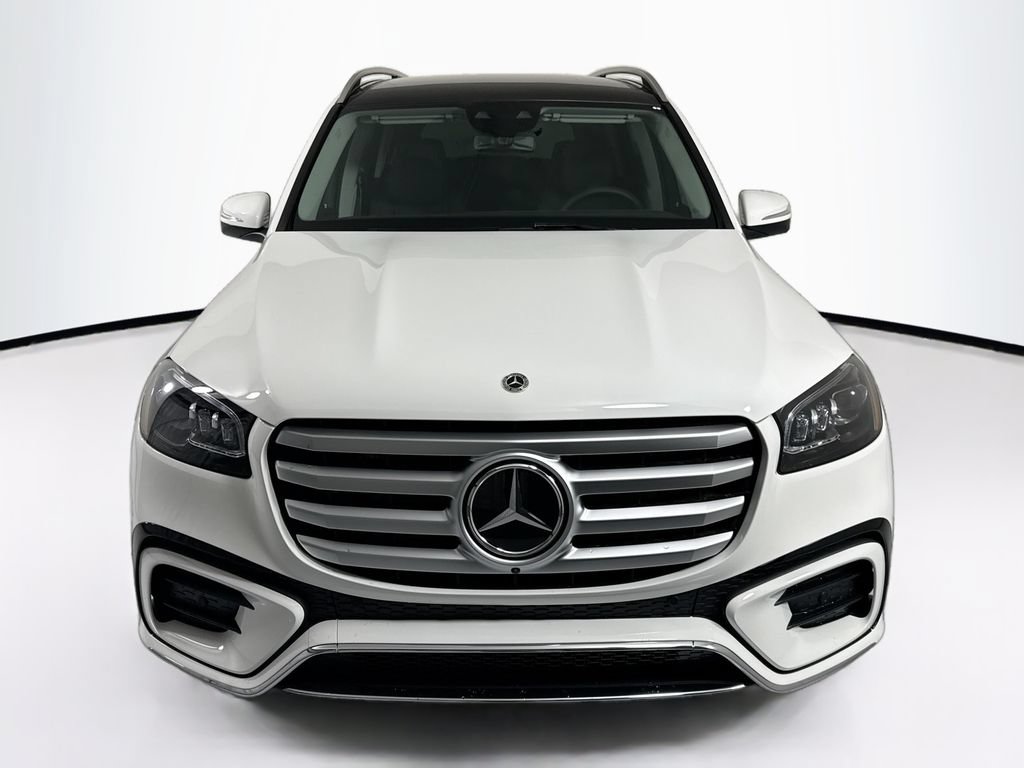 New 2026 Mercedes-Benz GLS 450 4MATIC image 2