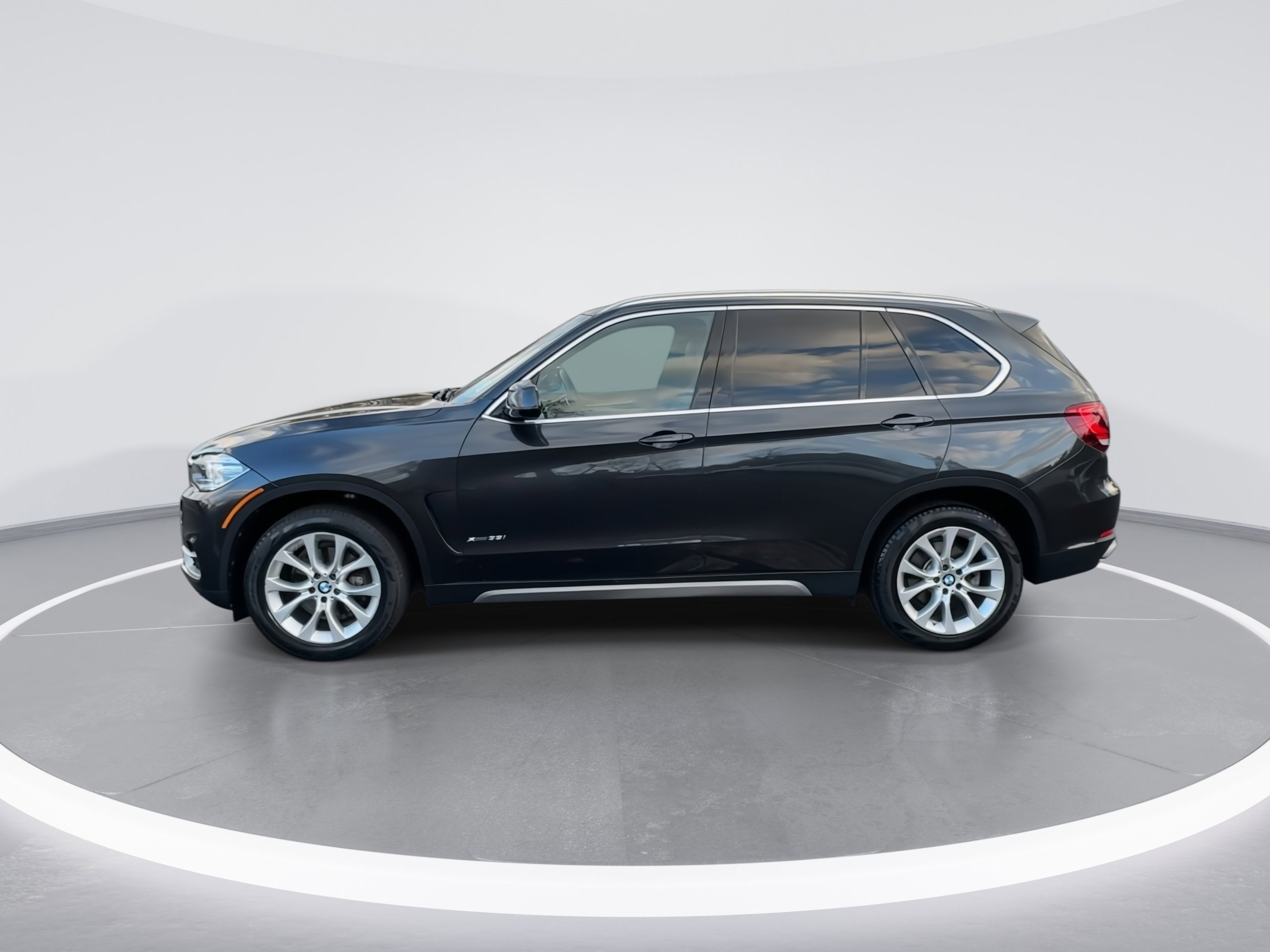 Used 2018 BMW X5 xDrive35i image 5