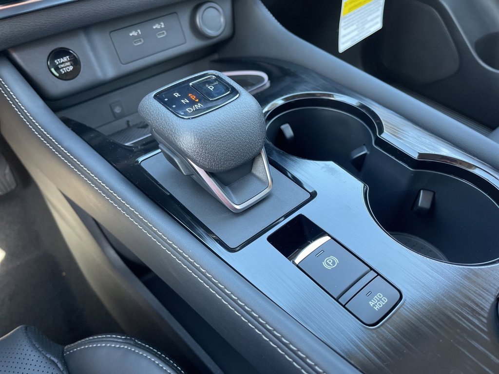 New 2026 Nissan Rogue Platinum image 11
