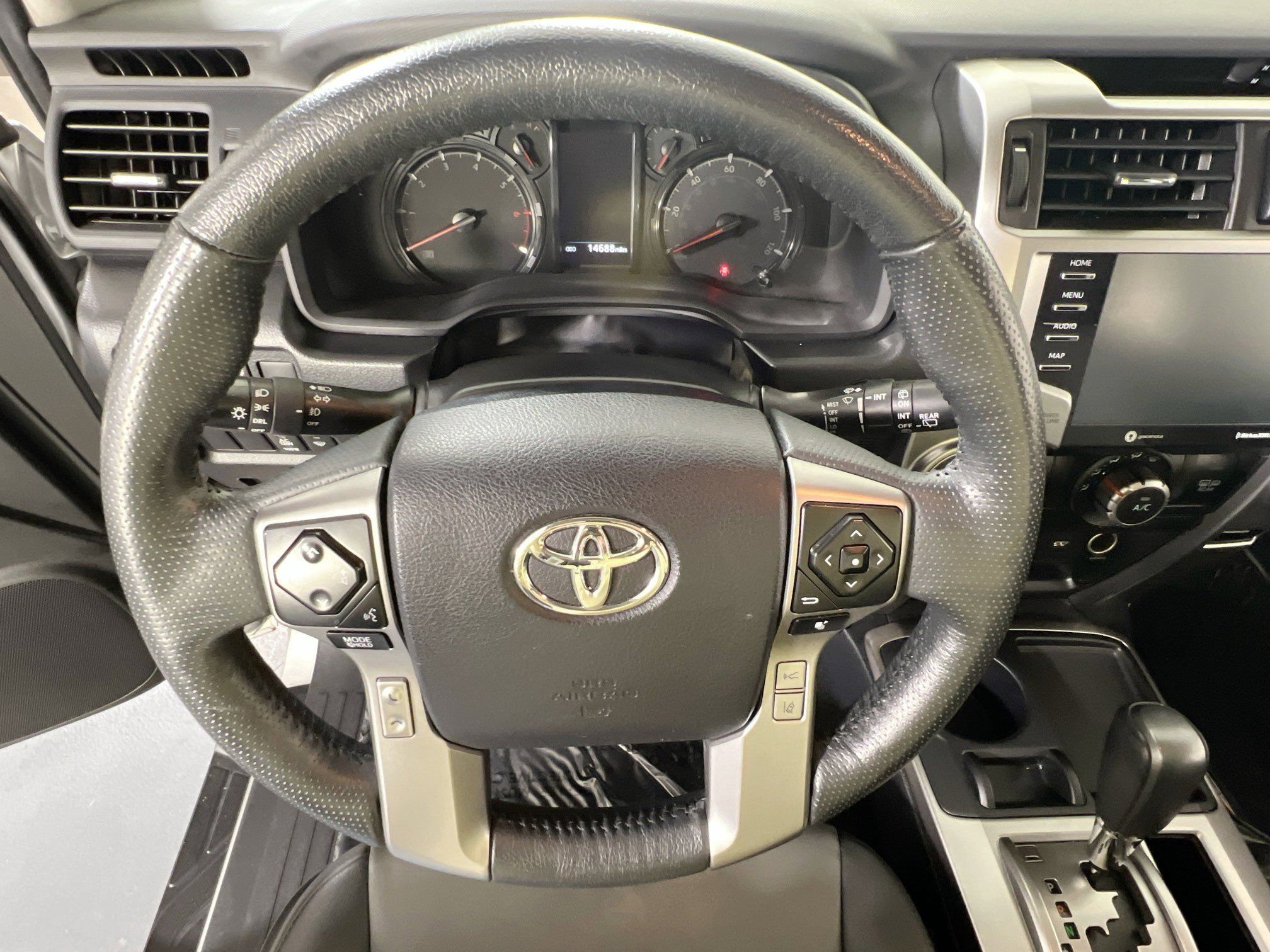 Used 2024 Toyota 4Runner SR5 Premium w/ TRD Black Wheel Package (TMS) image 11