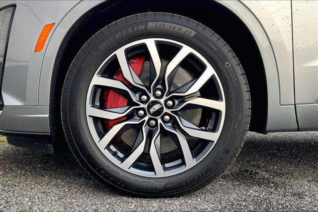 Used 2025 Cadillac XT6 Sport AWD/4WD image 8