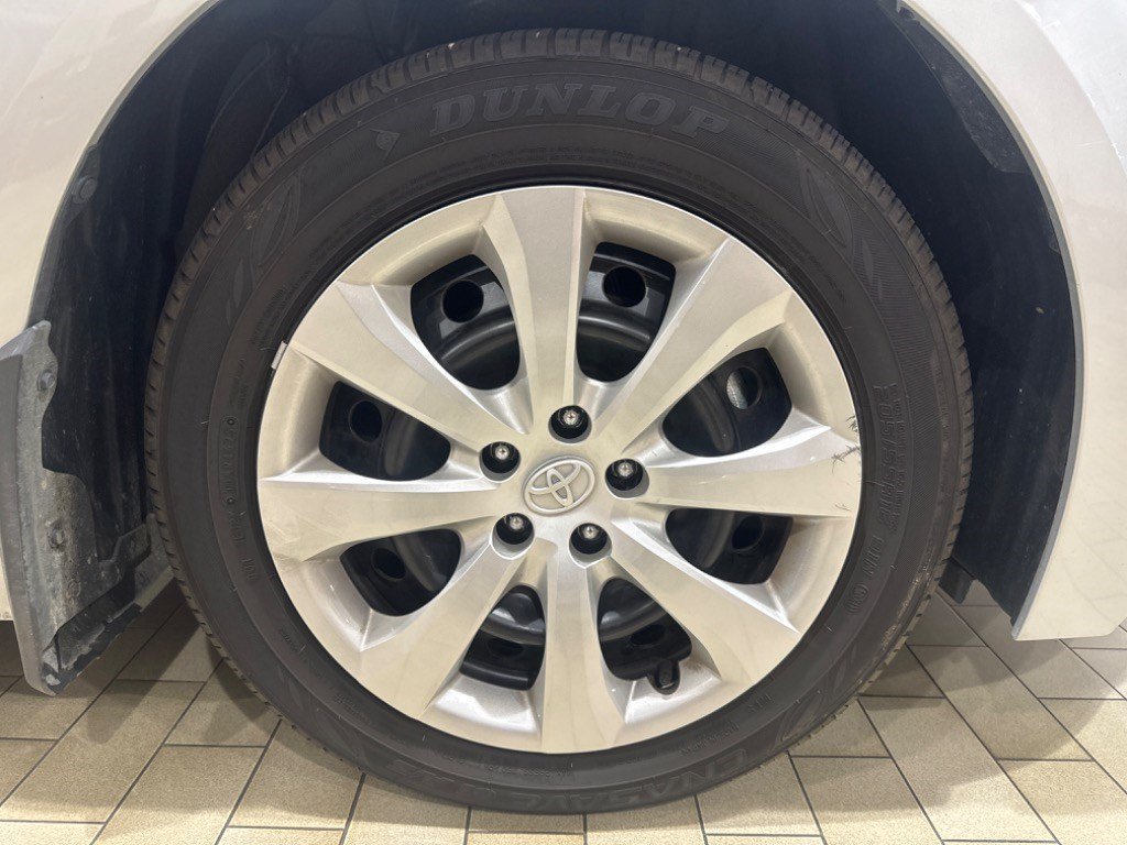 Certified 2026 Toyota Corolla LE FWD image 40