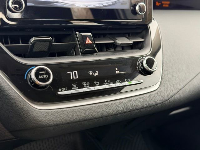 Used 2020 Toyota Corolla LE image 13